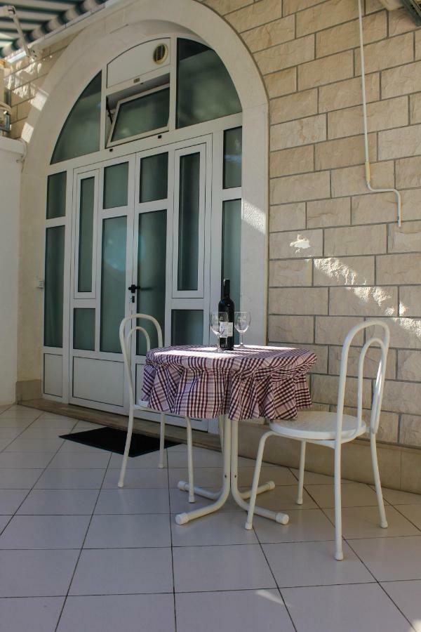 Apartament Pino *