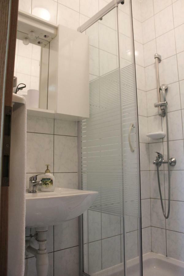 Apartament Pino *