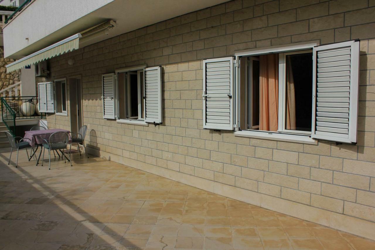 Pino Apartament Makarska