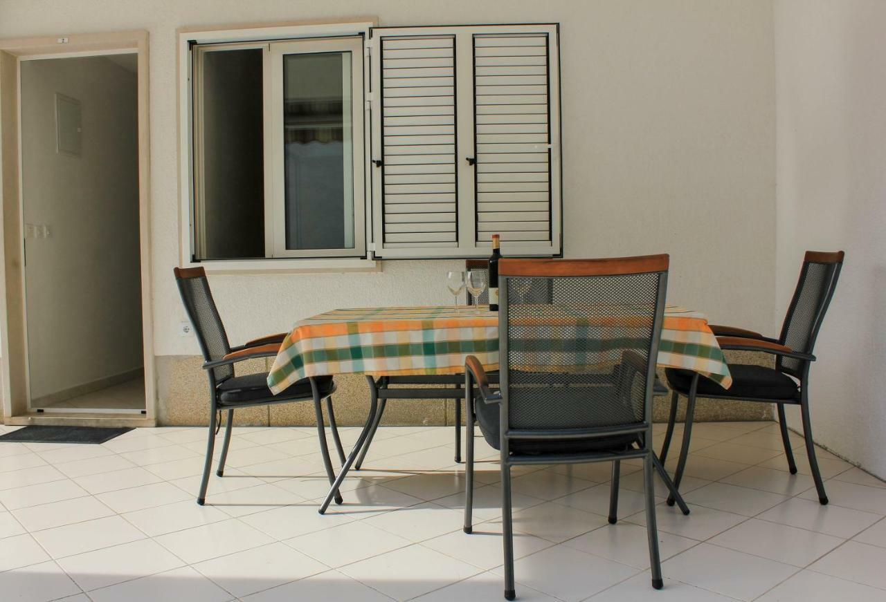Pino Apartament Makarska